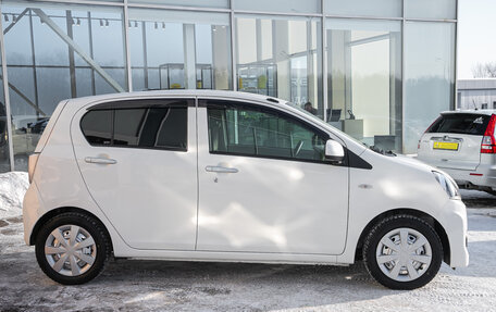 Daihatsu Mira e:S I рестайлинг, 2017 год, 597 000 рублей, 6 фотография