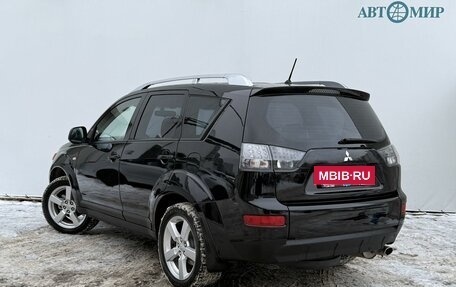 Mitsubishi Outlander III рестайлинг 3, 2008 год, 930 000 рублей, 7 фотография