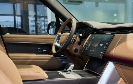 Land Rover Range Rover IV рестайлинг, 2025 год, 24 500 000 рублей, 9 фотография