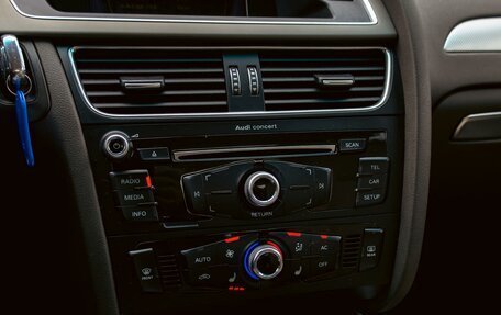 Audi A4, 2013 год, 1 395 000 рублей, 15 фотография