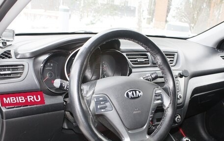 KIA Rio III рестайлинг, 2017 год, 995 000 рублей, 18 фотография