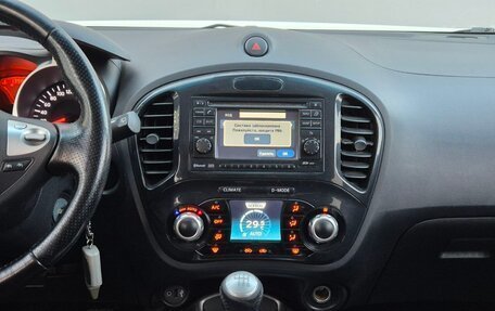 Nissan Juke II, 2011 год, 960 000 рублей, 10 фотография