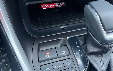 Toyota RAV4, 2025 год, 4 250 000 рублей, 8 фотография