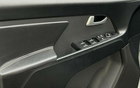 KIA Sportage III, 2010 год, 1 100 000 рублей, 14 фотография