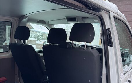 Volkswagen Transporter T6 рестайлинг, 2016 год, 2 540 000 рублей, 8 фотография