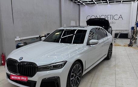 BMW 7 серия, 2021 год, 8 000 000 рублей, 2 фотография