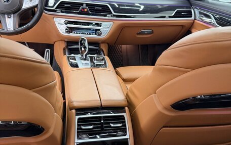 BMW 7 серия, 2021 год, 8 000 000 рублей, 10 фотография