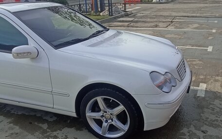 Mercedes-Benz C-Класс, 2002 год, 610 000 рублей, 3 фотография