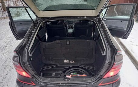 Mercedes-Benz C-Класс, 2004 год, 1 100 000 рублей, 19 фотография