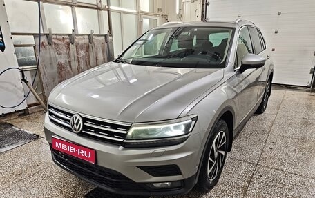 Volkswagen Tiguan II, 2018 год, 2 350 000 рублей, 1 фотография