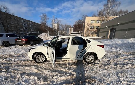 Hyundai Solaris II рестайлинг, 2017 год, 950 000 рублей, 8 фотография