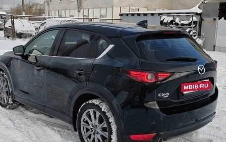 Mazda CX-5 II, 2021 год, 2 850 000 рублей, 6 фотография