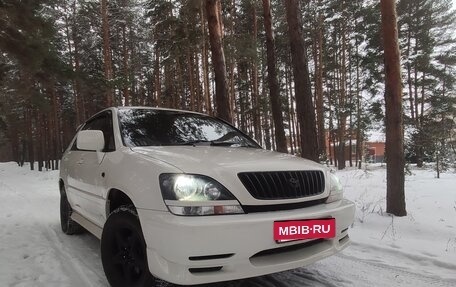 Toyota Harrier, 1999 год, 830 000 рублей, 2 фотография