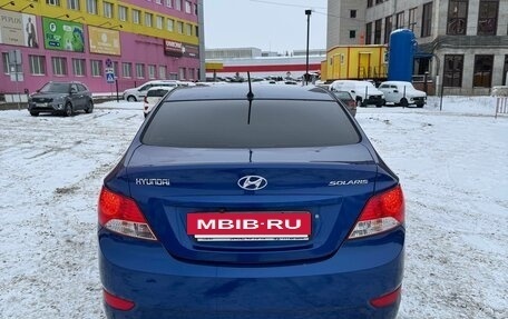 Hyundai Solaris II рестайлинг, 2014 год, 1 000 000 рублей, 5 фотография