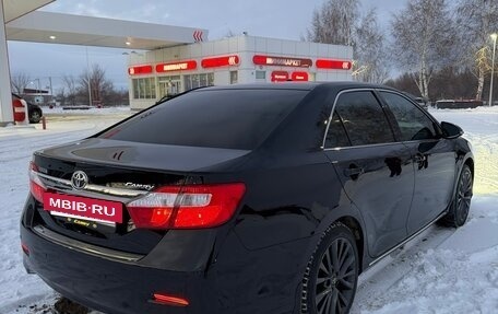 Toyota Camry, 2013 год, 1 750 000 рублей, 6 фотография