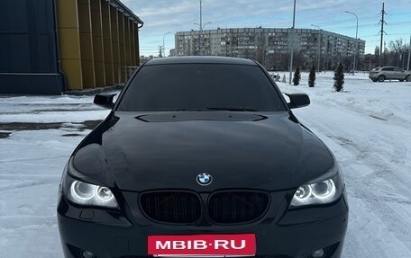BMW 5 серия, 2004 год, 1 100 000 рублей, 2 фотография