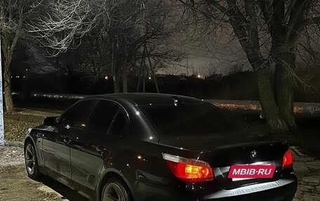 BMW 5 серия, 2004 год, 1 100 000 рублей, 23 фотография