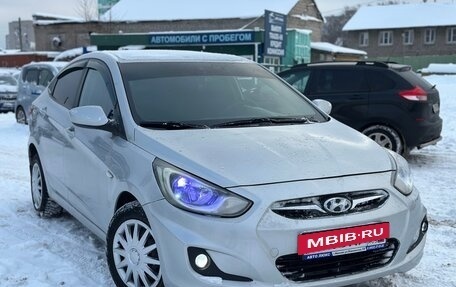 Hyundai Solaris II рестайлинг, 2011 год, 480 000 рублей, 10 фотография