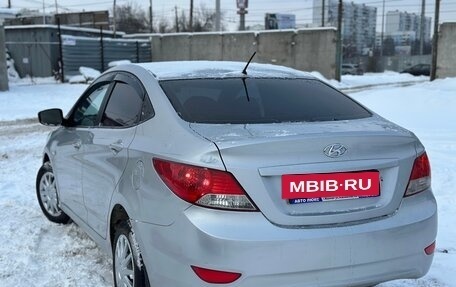 Hyundai Solaris II рестайлинг, 2011 год, 480 000 рублей, 5 фотография