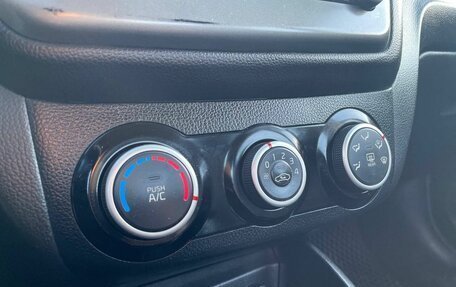 KIA Rio III рестайлинг, 2016 год, 759 000 рублей, 13 фотография