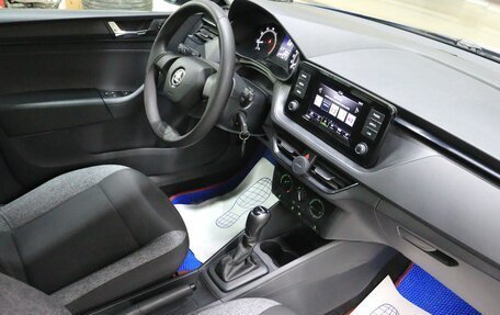 Skoda Rapid II, 2020 год, 1 550 000 рублей, 7 фотография