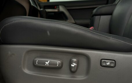 Toyota Land Cruiser 200, 2008 год, 2 655 000 рублей, 15 фотография