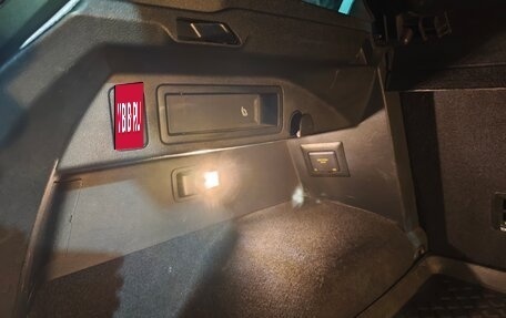 Volkswagen Tiguan II, 2018 год, 2 350 000 рублей, 24 фотография