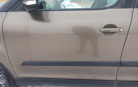 Skoda Yeti I рестайлинг, 2011 год, 750 000 рублей, 19 фотография