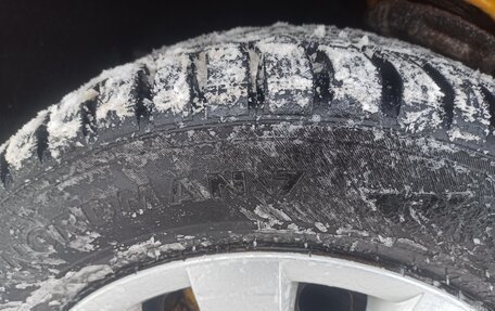 Skoda Yeti I рестайлинг, 2011 год, 750 000 рублей, 28 фотография