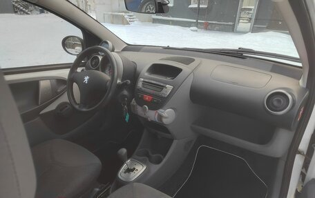 Peugeot 107 I рестайлинг, 2007 год, 320 000 рублей, 7 фотография