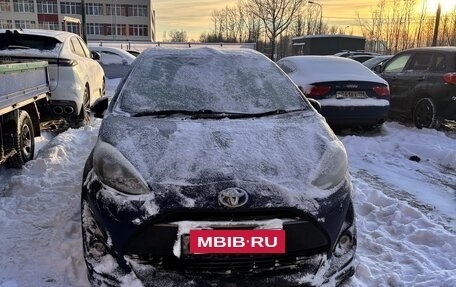 Toyota Aqua I, 2018 год, 1 350 000 рублей, 10 фотография