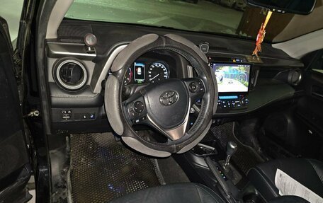 Toyota RAV4, 2017 год, 2 165 000 рублей, 5 фотография