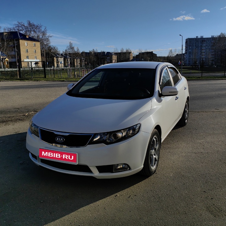 KIA Cerato II, 2012 год, 900 000 рублей, 1 фотография