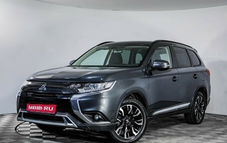 Mitsubishi Outlander III рестайлинг 3, 2021 год, 2 399 000 рублей, 1 фотография