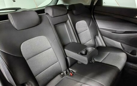 Hyundai Tucson III, 2020 год, 2 355 000 рублей, 17 фотография