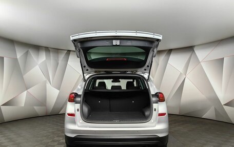 Hyundai Tucson III, 2020 год, 2 355 000 рублей, 12 фотография