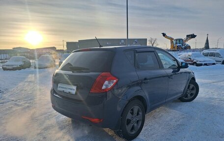 KIA cee'd I рестайлинг, 2011 год, 579 000 рублей, 2 фотография