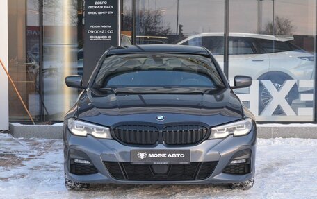 BMW 3 серия, 2020 год, 3 000 000 рублей, 2 фотография