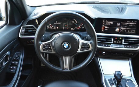 BMW 3 серия, 2020 год, 3 000 000 рублей, 19 фотография