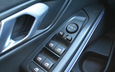 BMW 3 серия, 2020 год, 3 000 000 рублей, 26 фотография