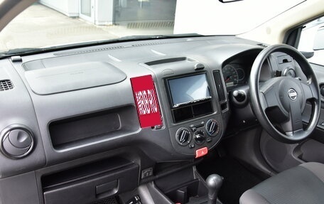 Nissan AD III, 2017 год, 800 000 рублей, 13 фотография