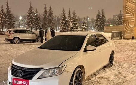 Toyota Camry, 2012 год, 1 100 000 рублей, 2 фотография
