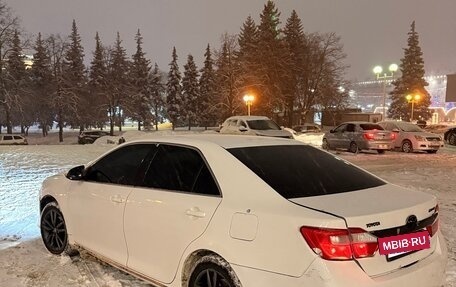 Toyota Camry, 2012 год, 1 100 000 рублей, 5 фотография