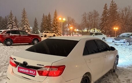 Toyota Camry, 2012 год, 1 100 000 рублей, 4 фотография