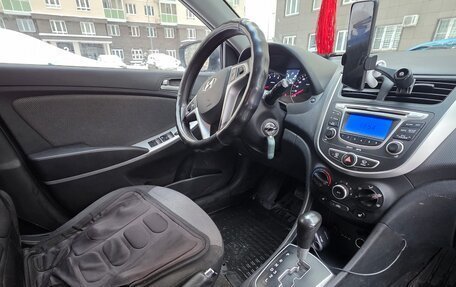 Hyundai Solaris II рестайлинг, 2013 год, 610 000 рублей, 15 фотография