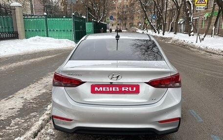 Hyundai Solaris II рестайлинг, 2019 год, 1 300 000 рублей, 5 фотография