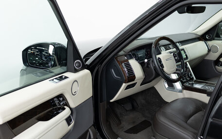 Land Rover Range Rover IV рестайлинг, 2019 год, 6 990 000 рублей, 11 фотография