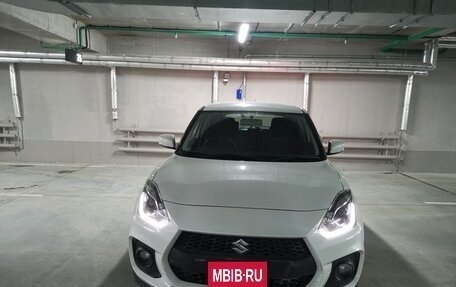 Suzuki Swift V, 2020 год, 1 650 000 рублей, 2 фотография