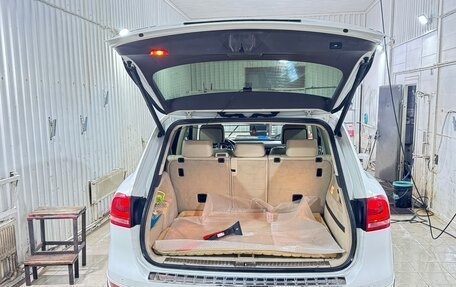 Volkswagen Touareg III, 2012 год, 2 333 000 рублей, 8 фотография