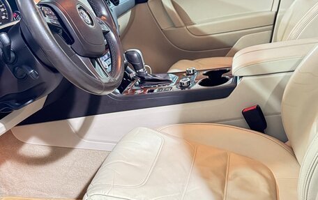 Volkswagen Touareg III, 2012 год, 2 333 000 рублей, 10 фотография